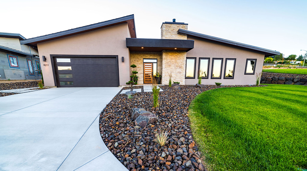 Sumac Custom Home Floorplan